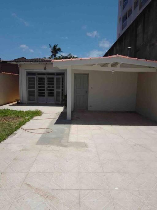 Casa Grande E Arejada Ao Lado Da Praia! Itanhaém Exterior foto